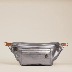 Parker Thatch: Cross Your Heart Sling - Leather Stardust